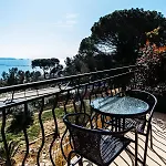 Pensionat La Maison Fratelli Hyères