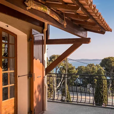 Гостевой дом La Maison Fratelli Йер