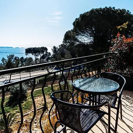 Gæstehus La Maison Fratelli Hyères